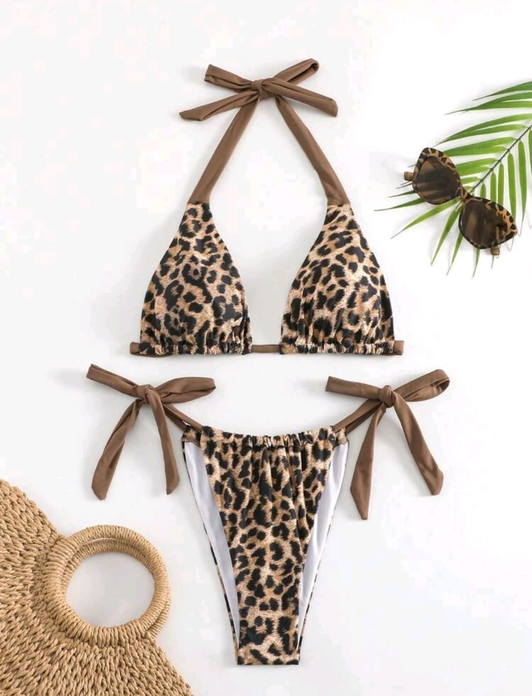 Conjunto de bikini con estampado de leopardo
