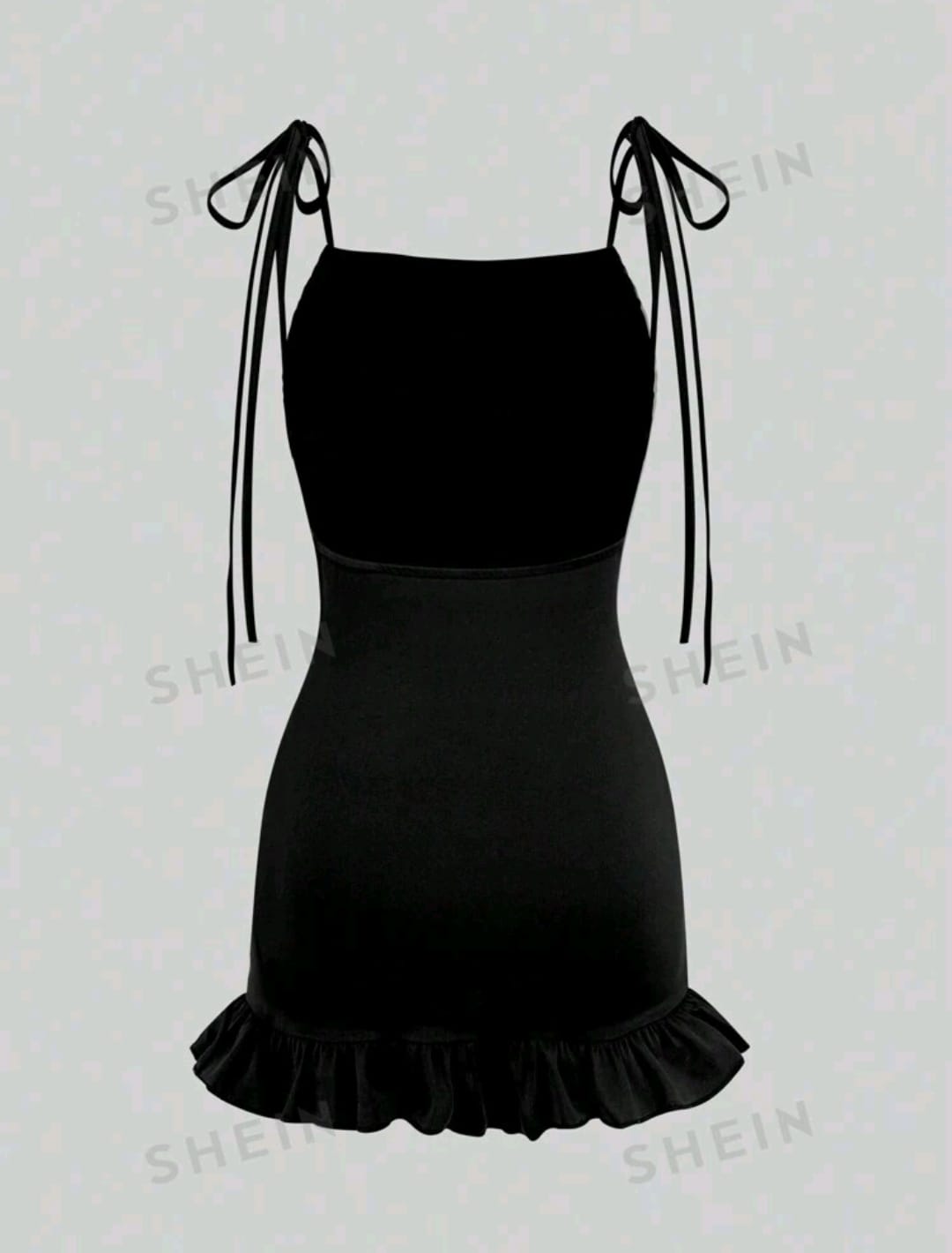 SHEIN MOOSTA Vestido corto de tirantes estilo cami con espalda hueca