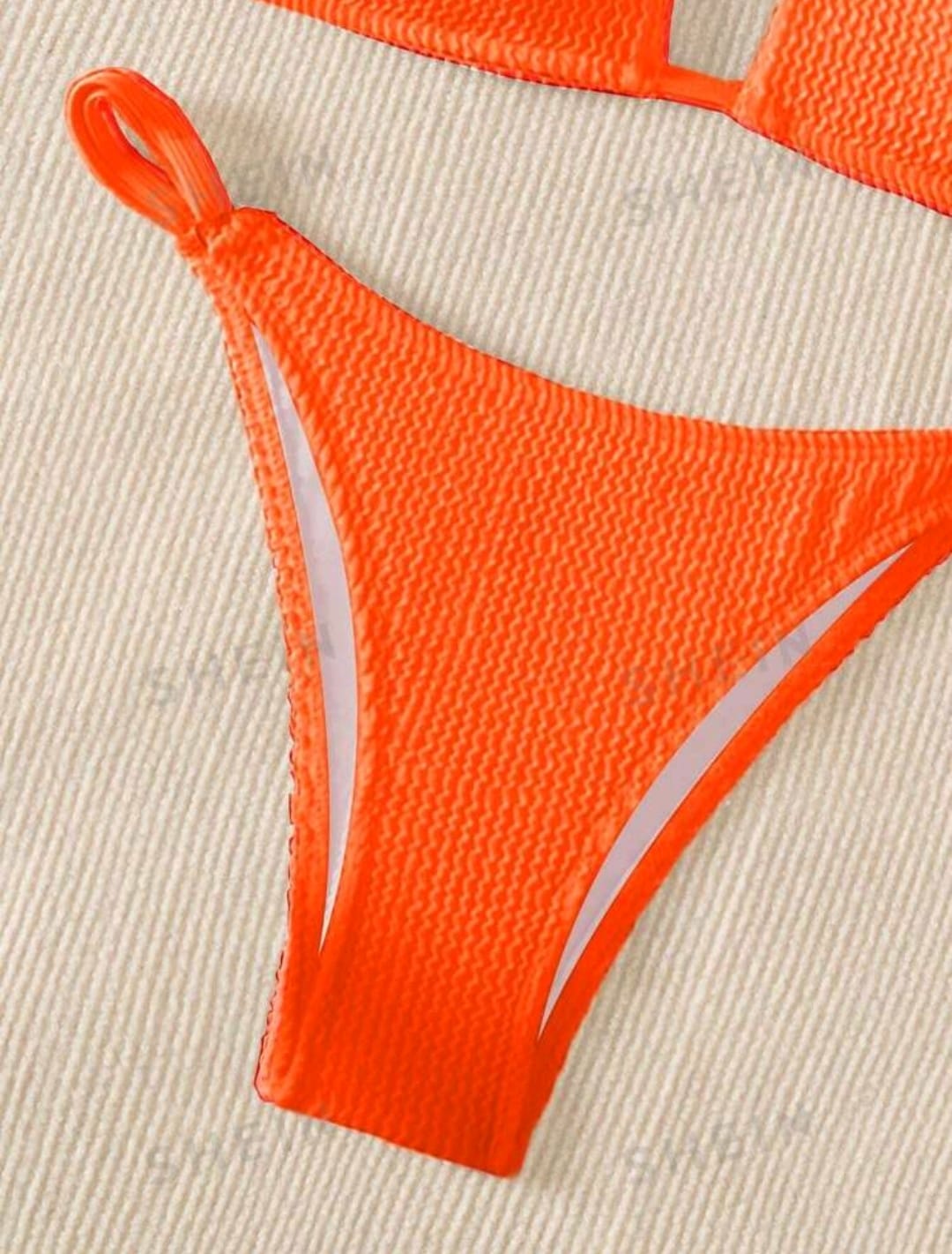 SHEIN Swim Conjunto de bikini textura lisa separada para playa