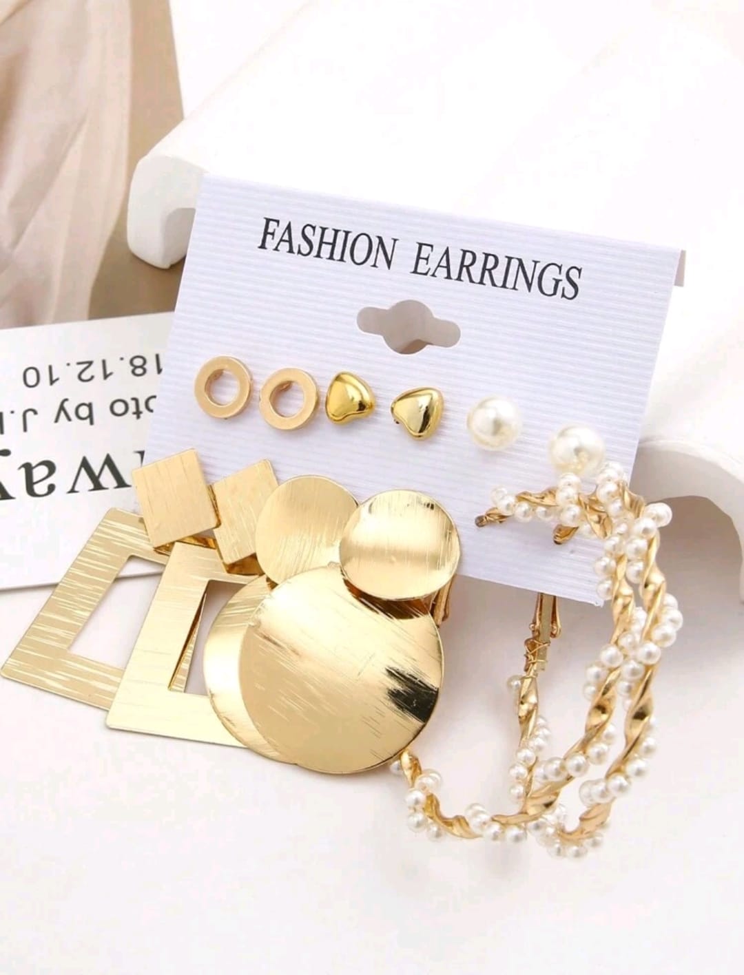 Conjunto de 11 pares de aretes de tachuelas geométricos