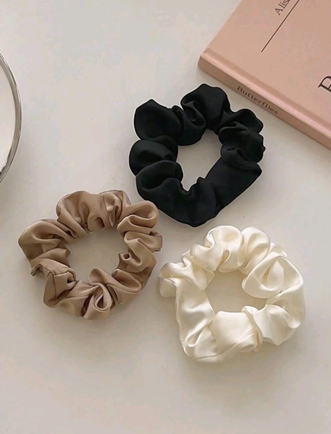 3 piezas Scrunchies de satén