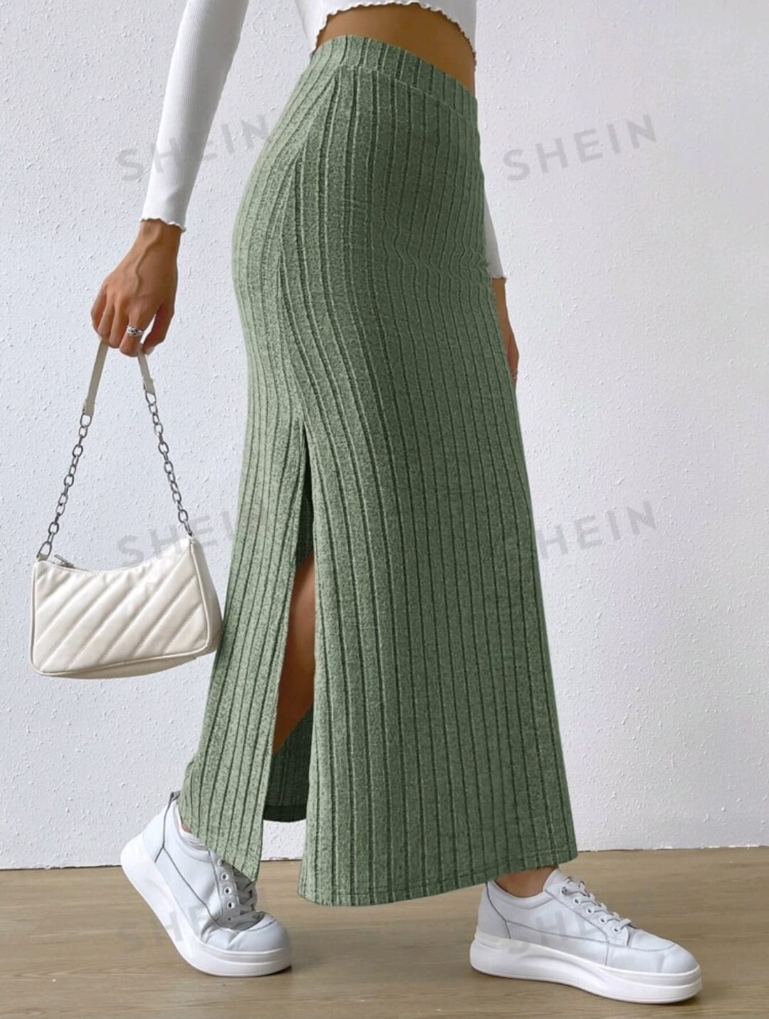 SHEIN EZwear Falda Larga Sin Tirantes De Punto Acanalado