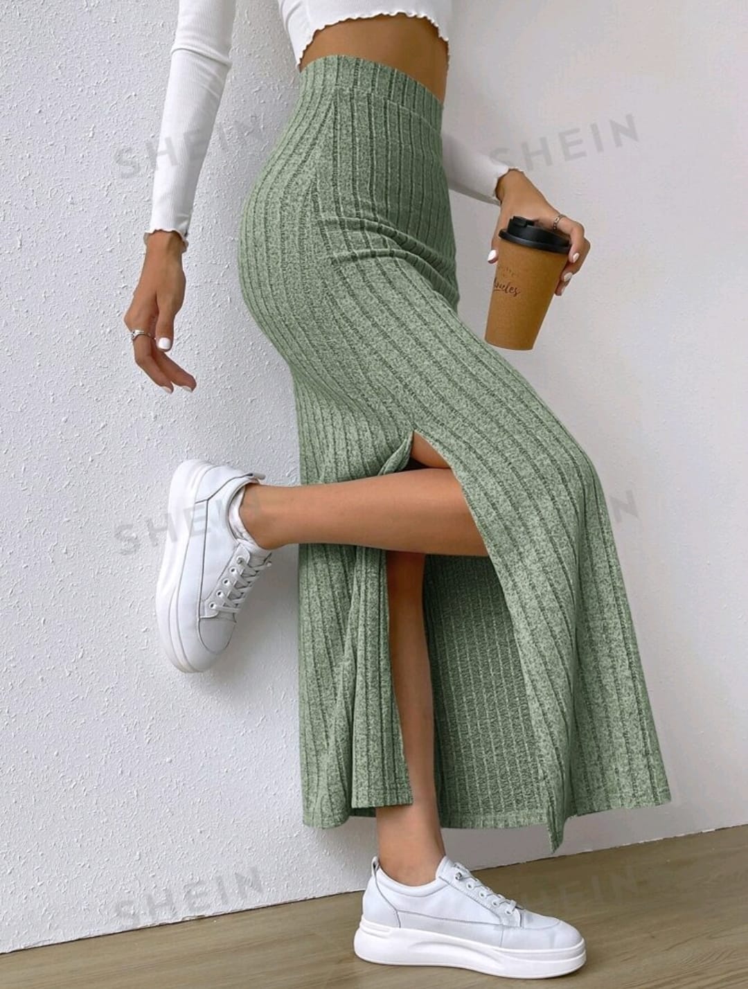 SHEIN EZwear Falda Larga Sin Tirantes De Punto Acanalado