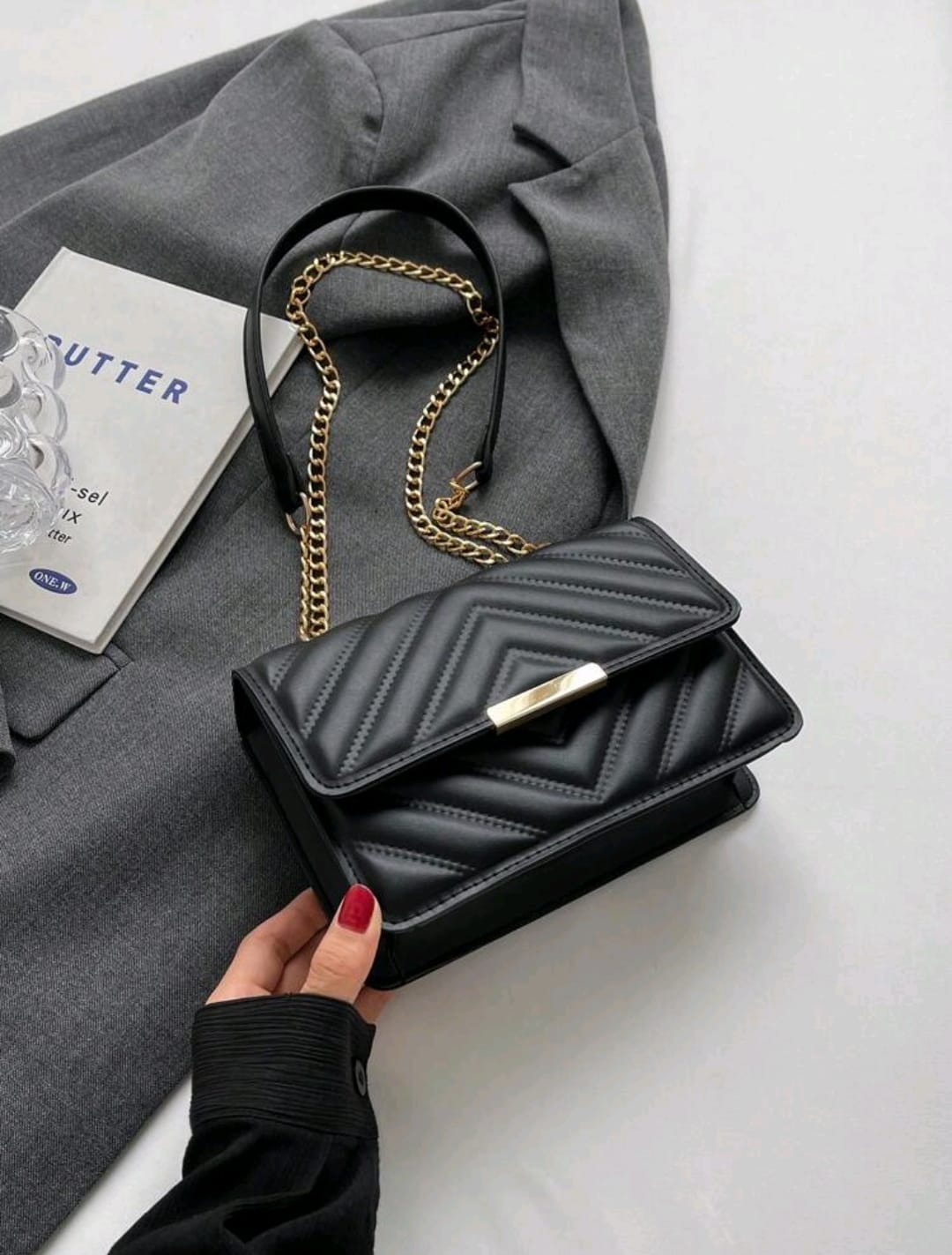 1 Pieza De Moda Bolso De Hombro Con Solapa Y Textura Prensada