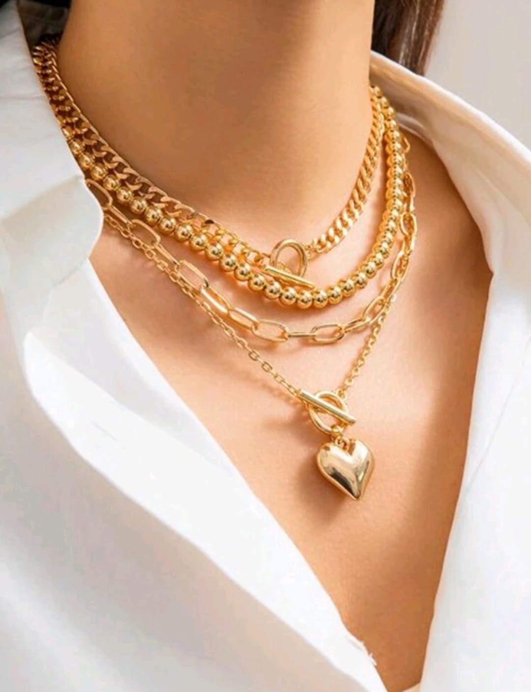 Set de 4 collares con colgante de corazón multicapa