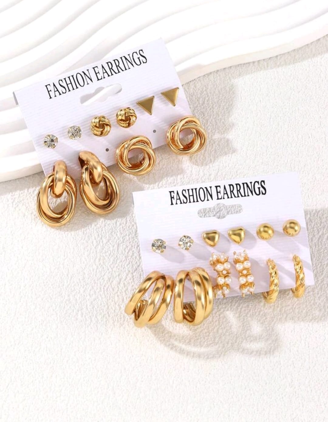 Set de 11 piezas de aretes de mujer con forma geométrica de metal