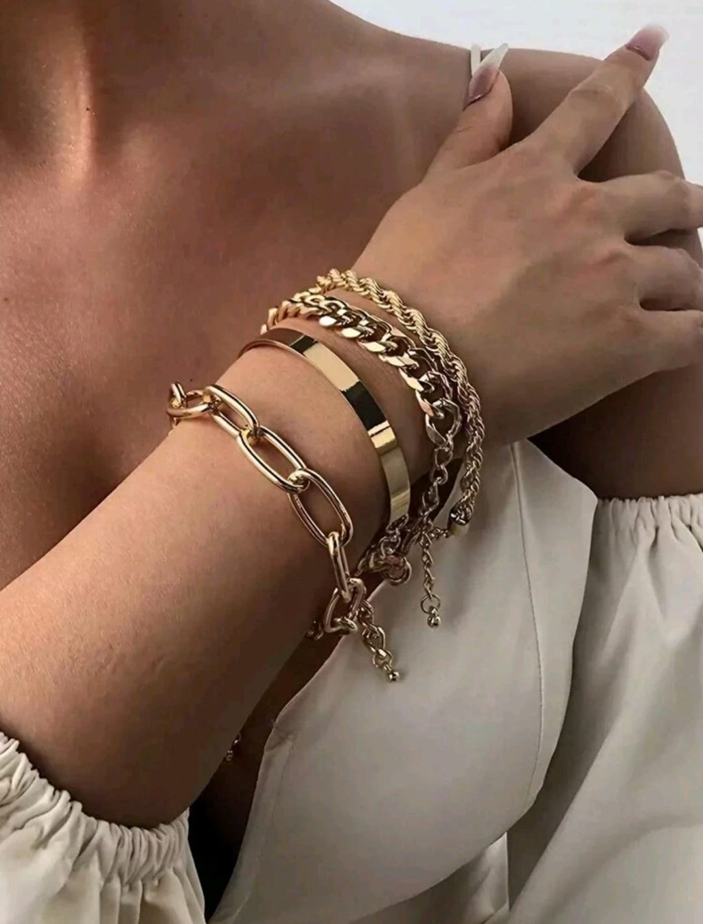 4 Pulseras Conjunto de joyería de pulsera de acero inoxidable dorado