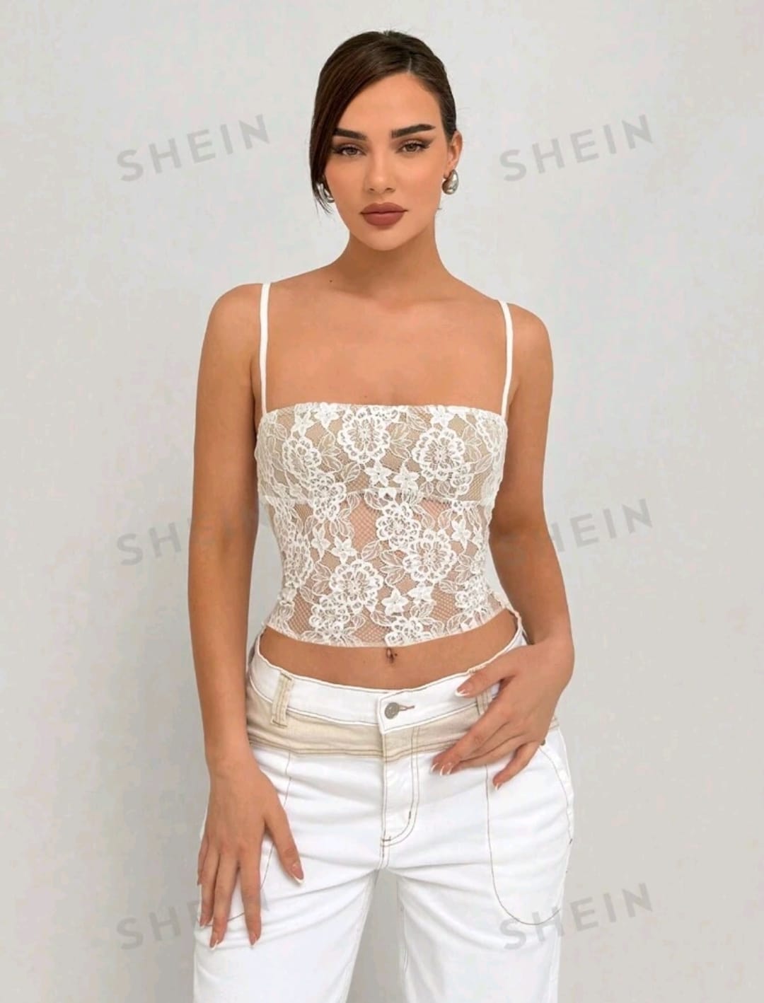 Aloruh Top de mujer blanco romántico y elegante con encaje