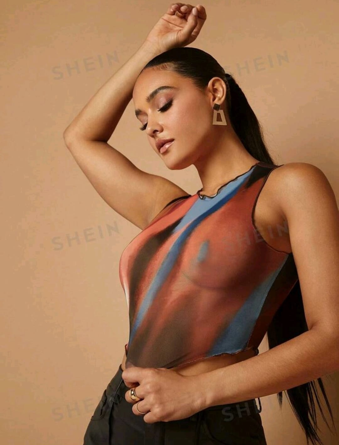 SHEIN BAE Top tank de tie dye de malla