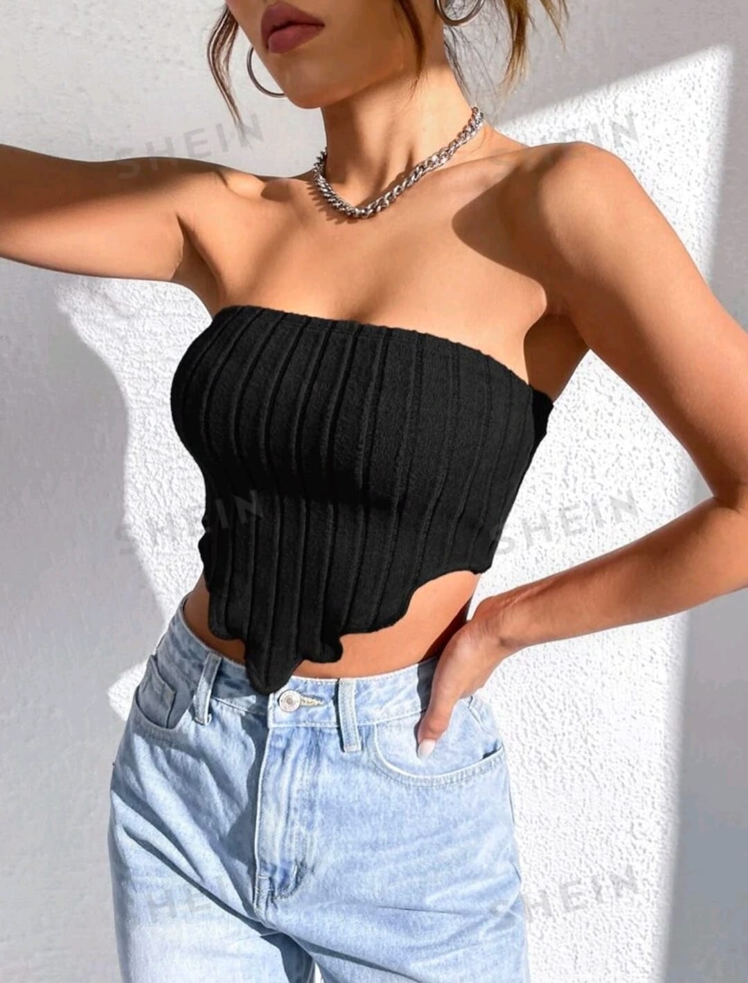 SHEIN EZwear Top bandeau bajo asimétrico