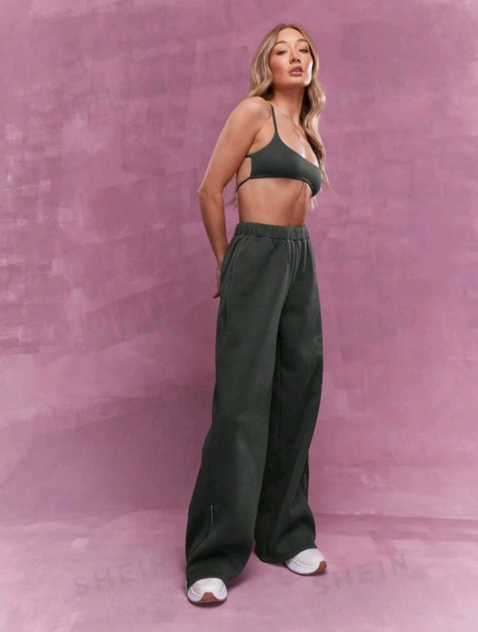 MISSGUIDED Top tipo cami con cuello de espalda cruzada