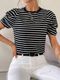 SHEIN Essnce Camiseta casual de verano para mujeres con estampado a rayas