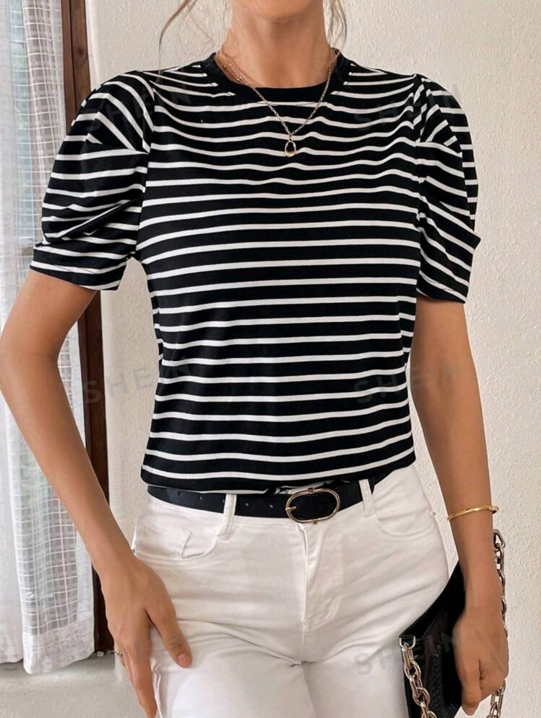 SHEIN Essnce Camiseta casual de verano para mujeres con estampado a rayas