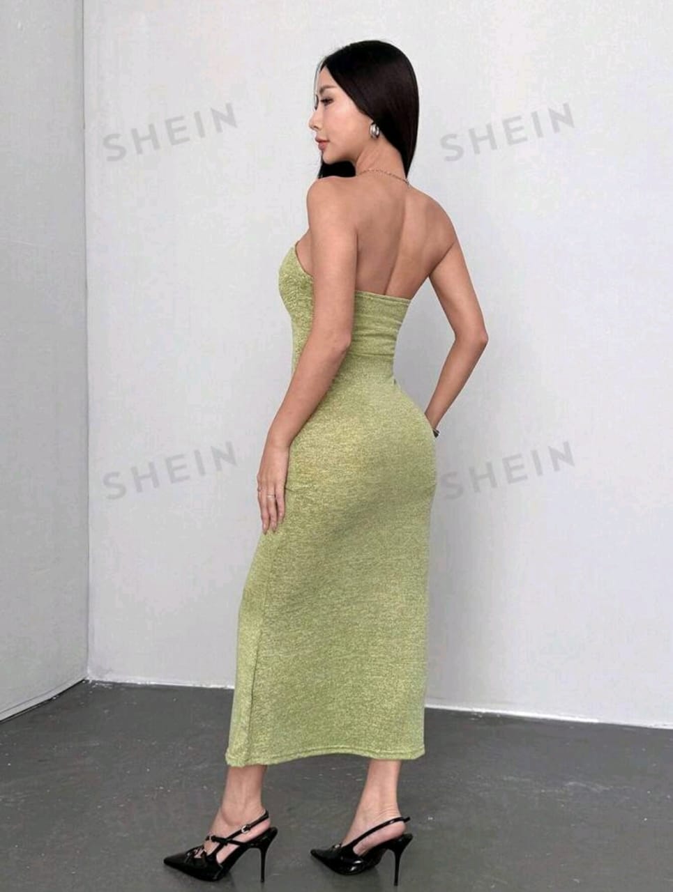 SHEIN PETITE Vestido ajustado y elegante de sirena con bandeau retorcido