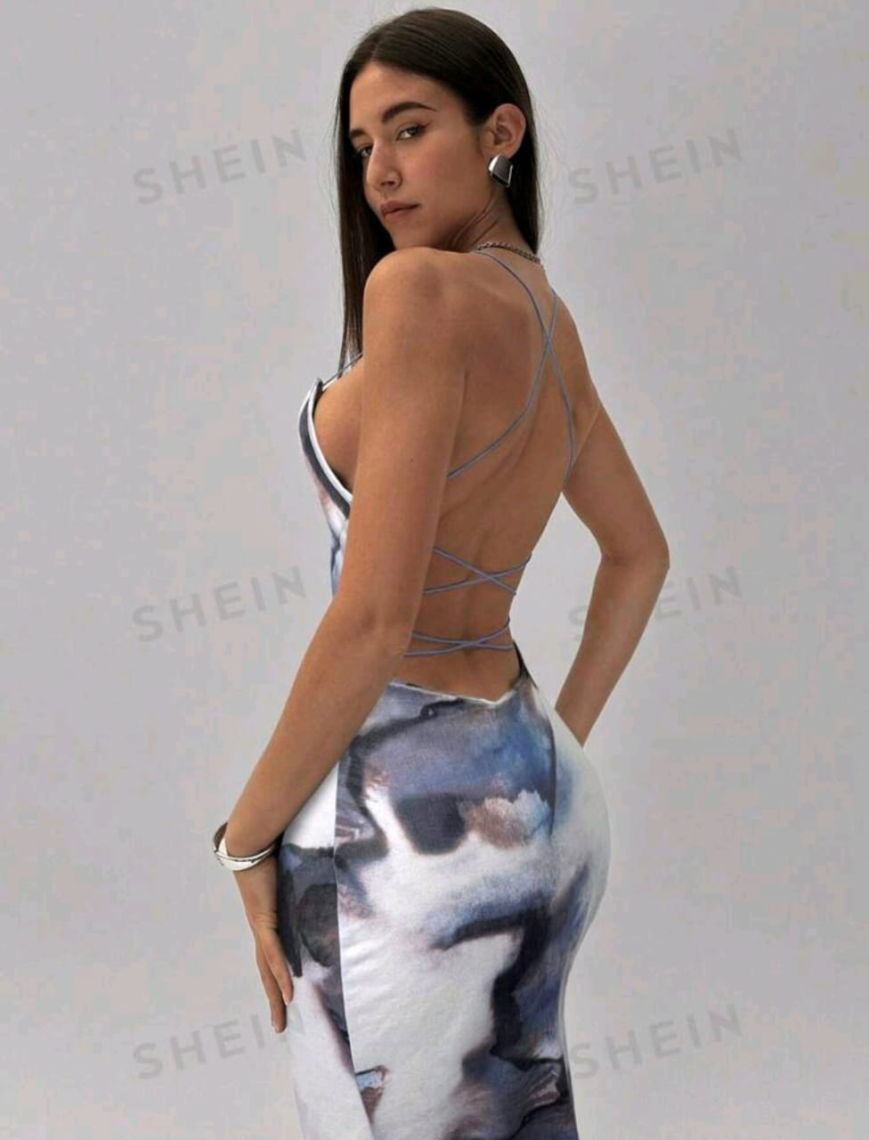 Aloruh Vestido con tiras finas y espalda descubierta