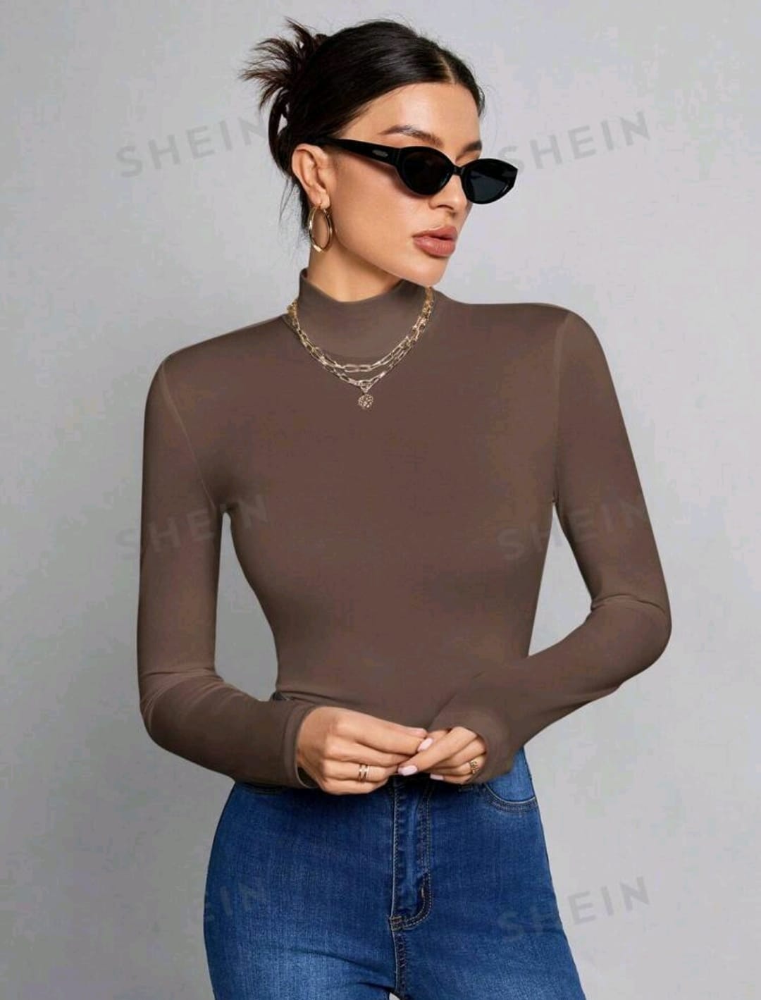 SHEIN Tall Top blanco de cuello alto
